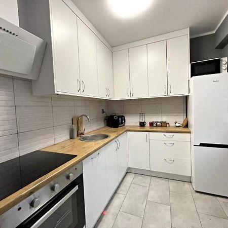 Apartment By Tuwima Steeet Konin  Buitenkant foto
